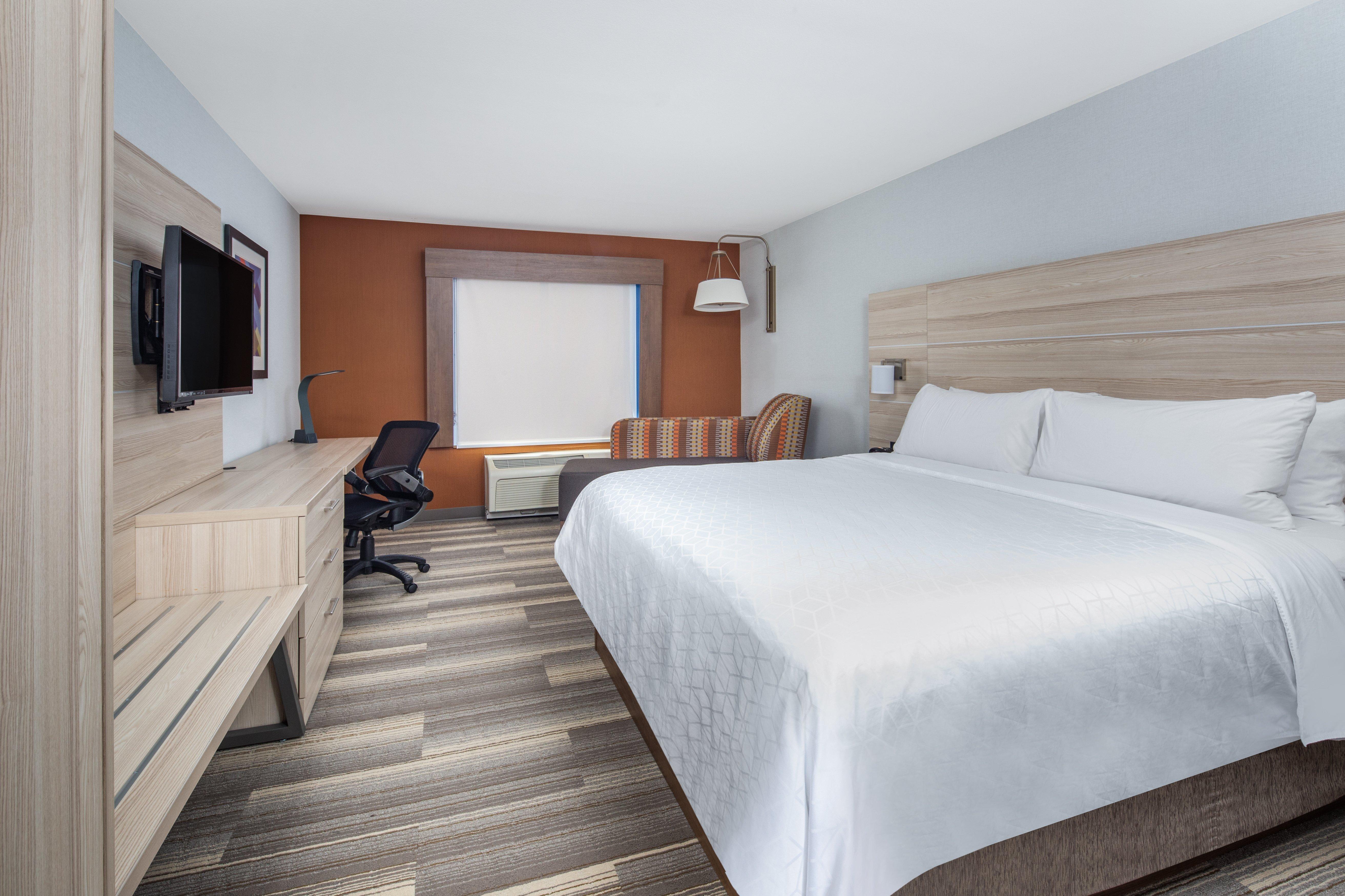 Holiday Inn Express Ontario By Ihg Creekside Esterno foto