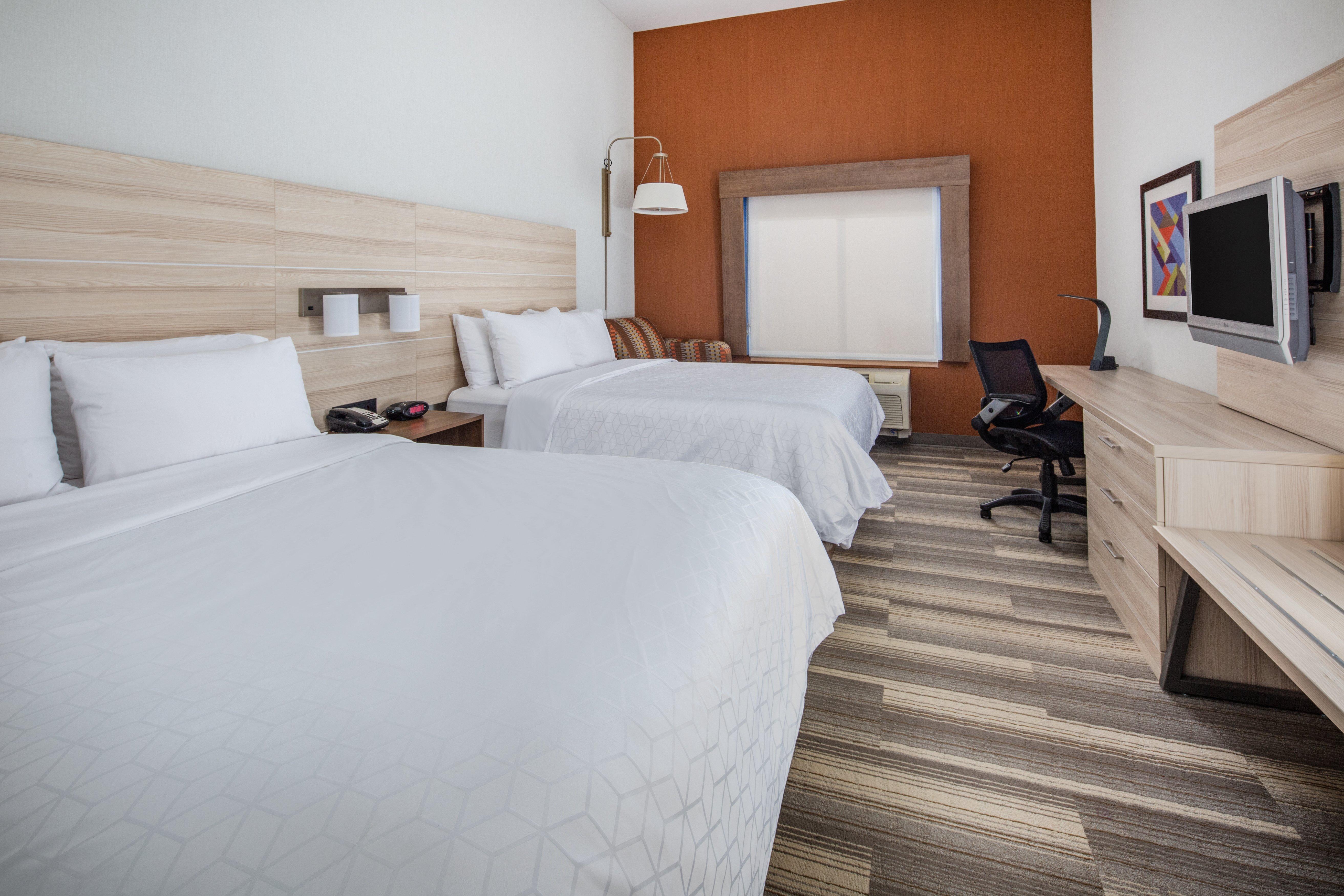 Holiday Inn Express Ontario By Ihg Creekside Esterno foto