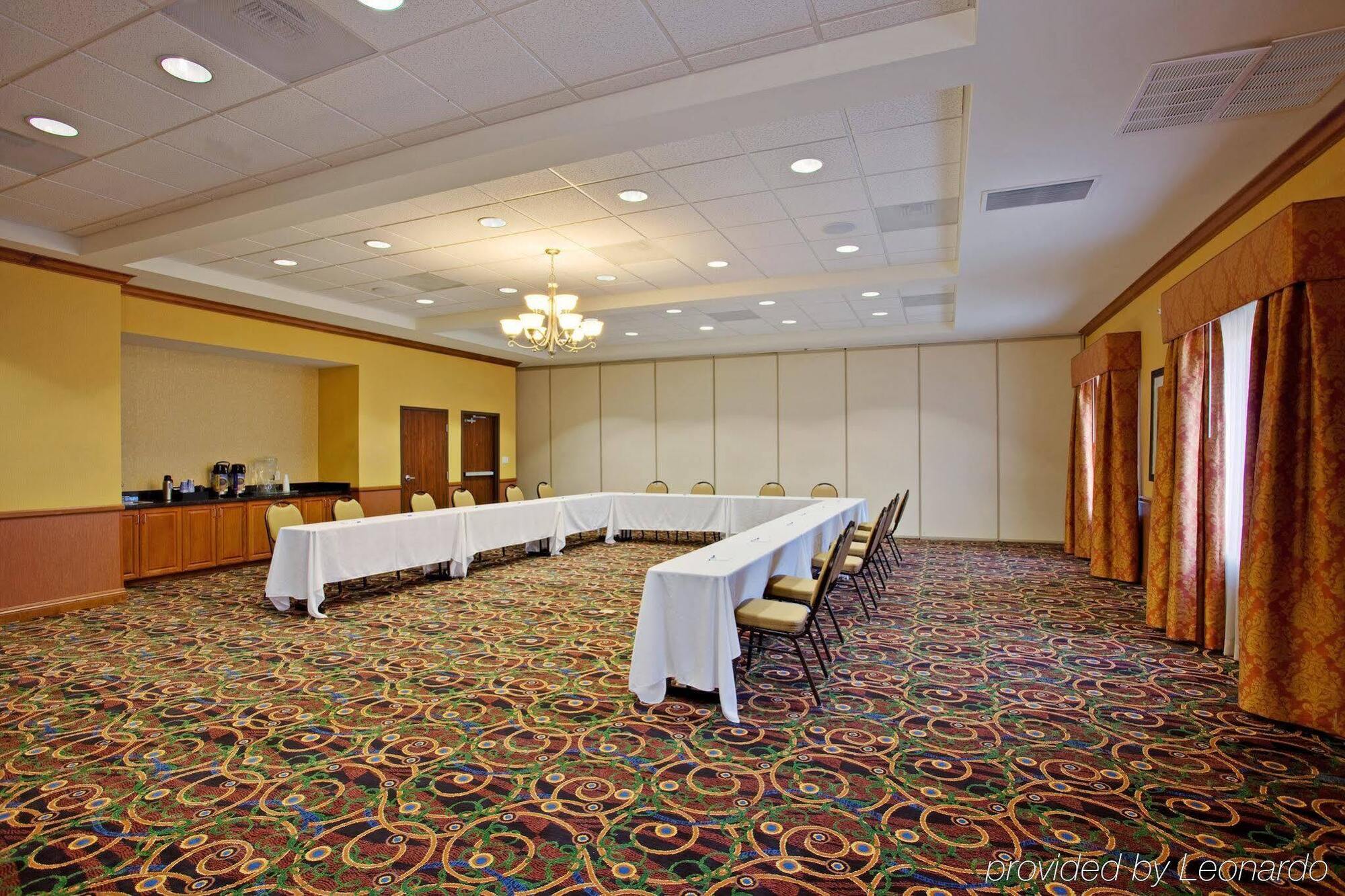 Holiday Inn Express Ontario By Ihg Creekside Esterno foto